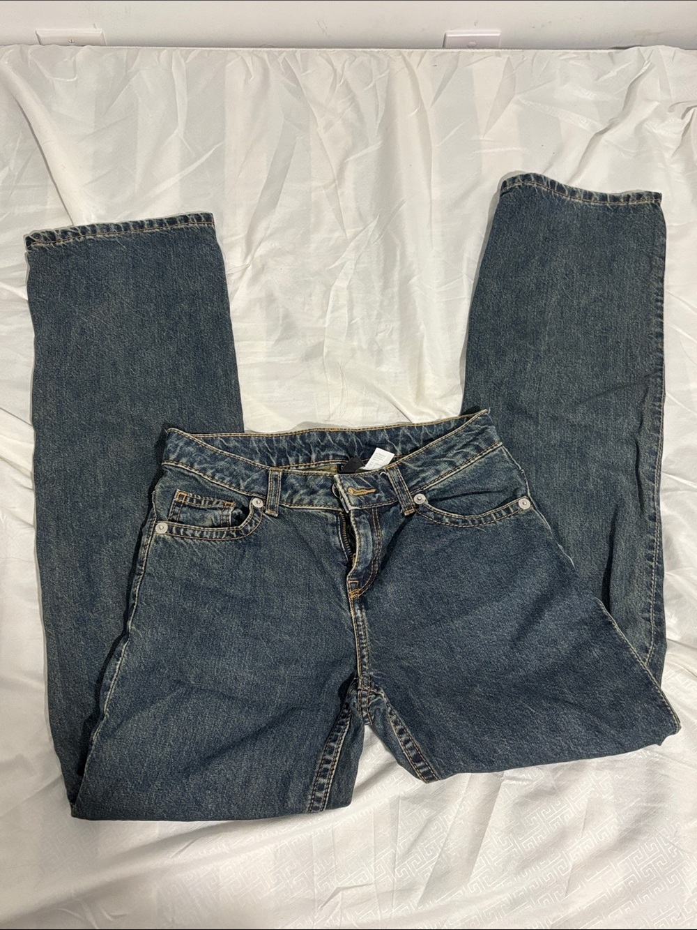 100% cotton H&M vintage wash straight jeans